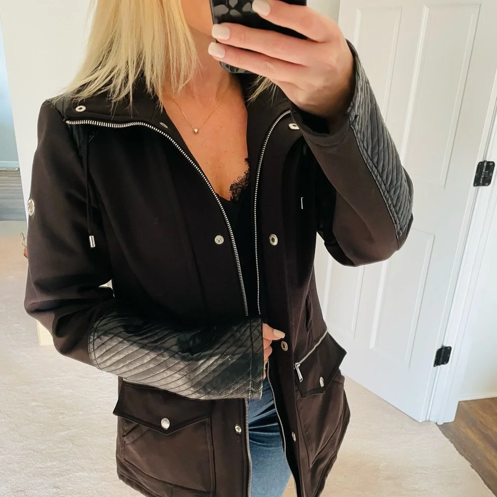 MICHAEL Michael Kors Quilted Sleeve Waterproof Coat Black Size Small - Picture 2 of 7